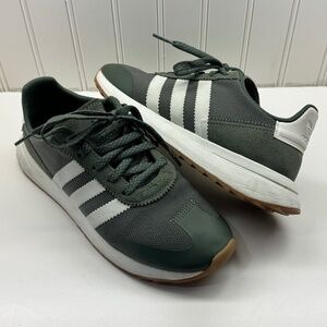 WPRN WOMENS ADIDAS FLB SZ 6.5 DARK GREEN/WHITE